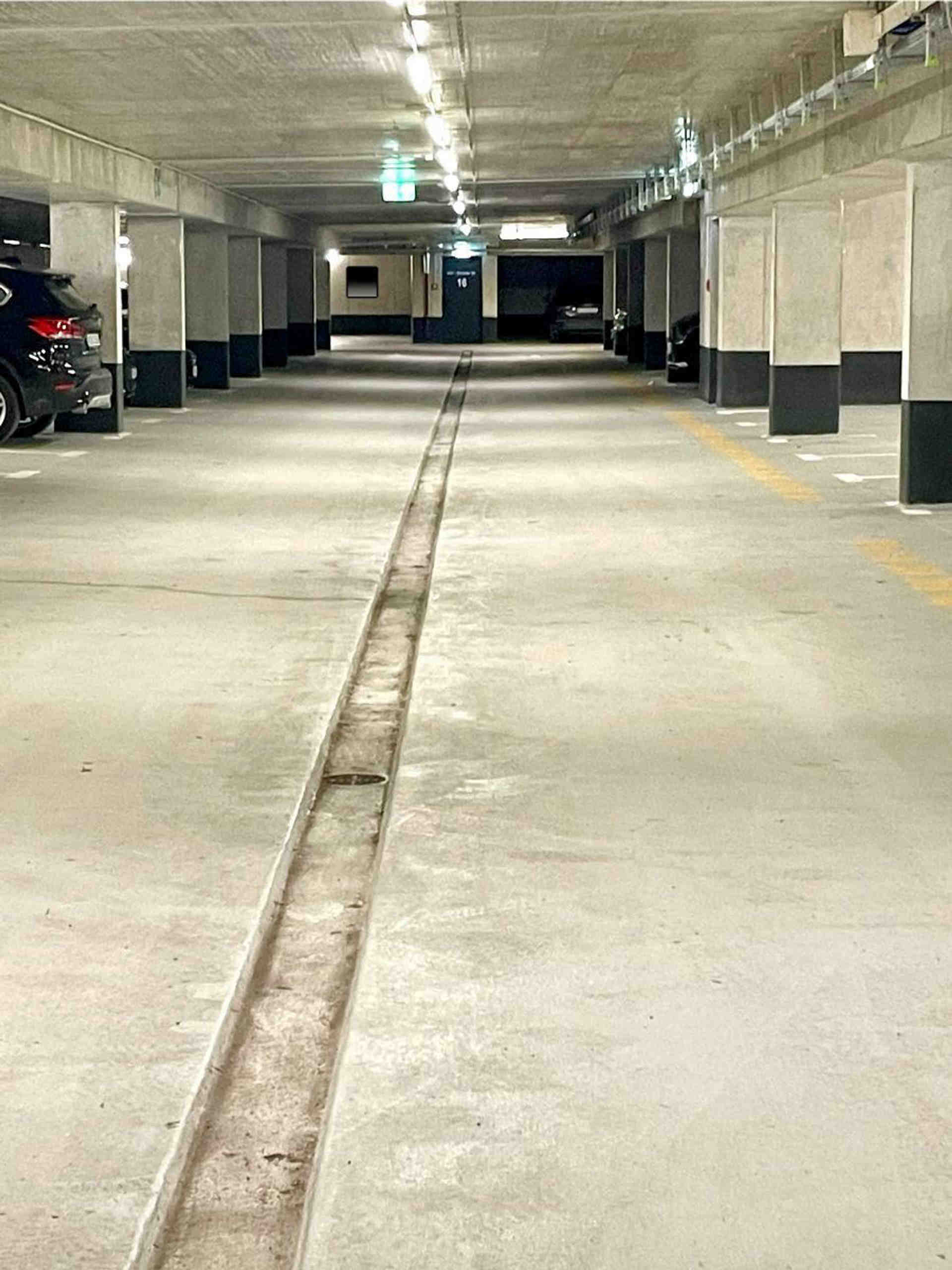 Underground car park in Obersendling - Gmunder Straße, 81379 Munich - Photo 3 of 4