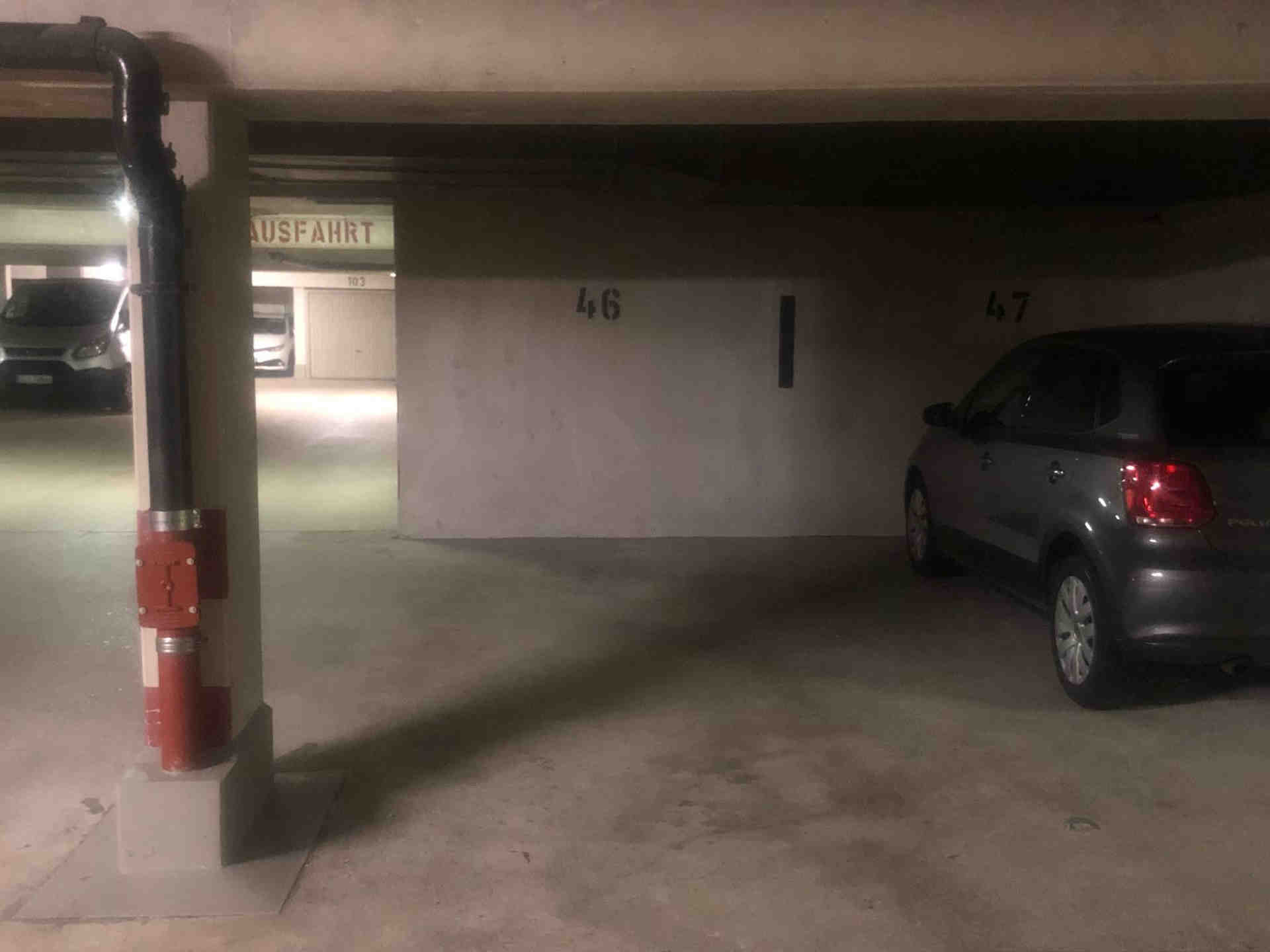 Underground parking space - Location on Munich Airport Line S - Freischützstraße, 81927 Munich - Photo 1 of 2