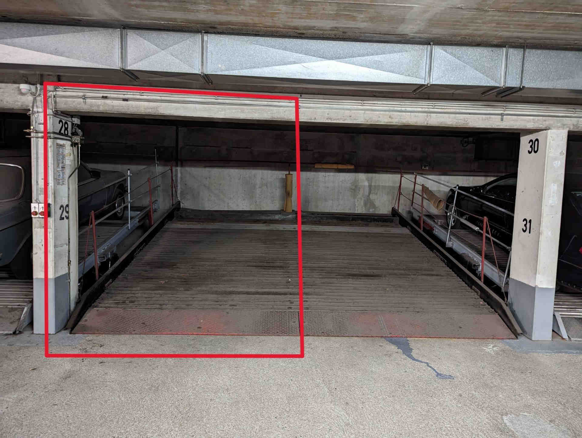 Upper duplex parking space in the Kleinstr. 49 underground car park - Kleinstraße, 81379 Munich - Photo 1 of 7