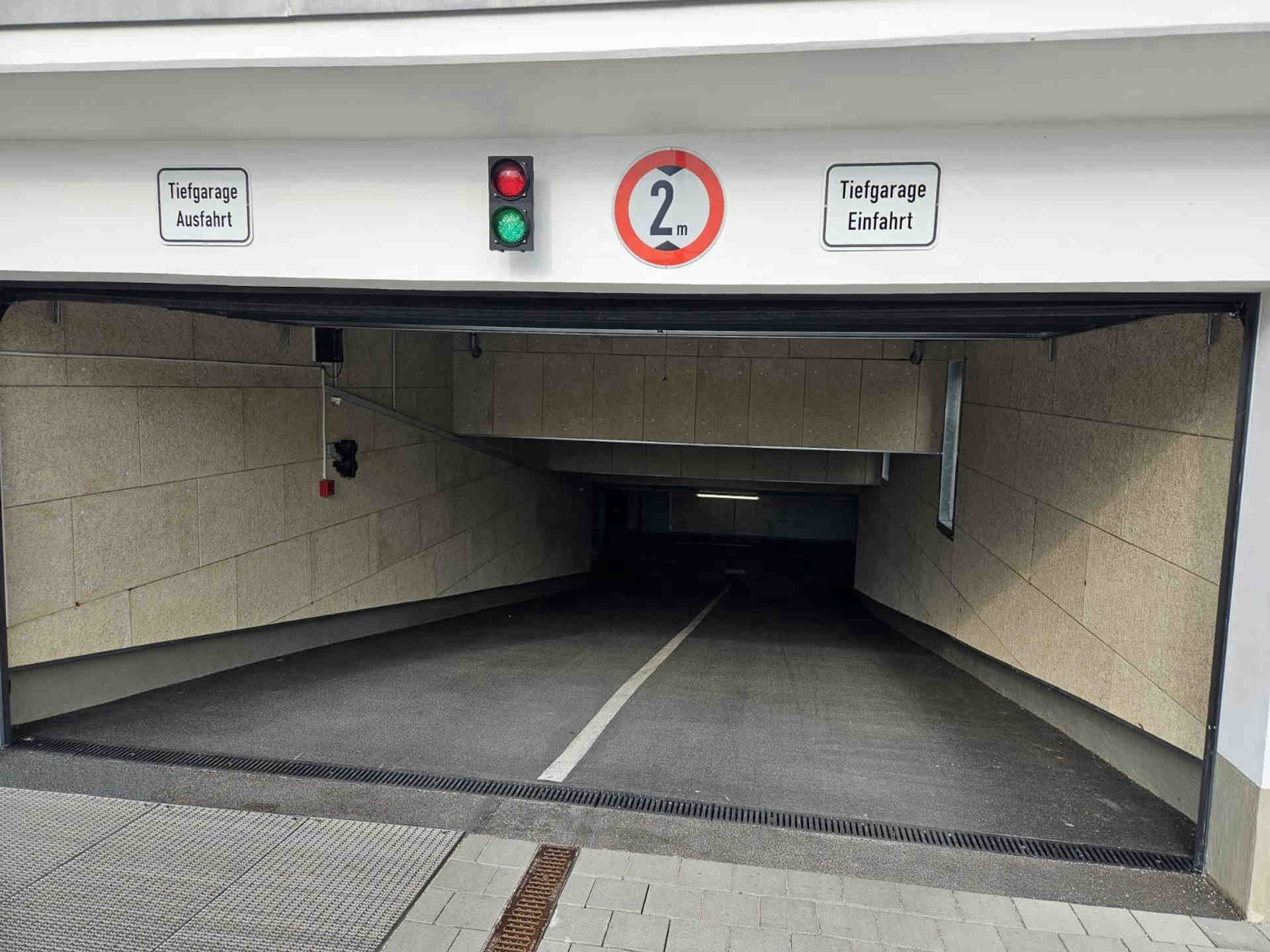 Subletting Underground Parking Spot in Allach for 6 Months - Maria-Sibylla-Merian-Straße, 80999 Munich - Photo 2 of 3