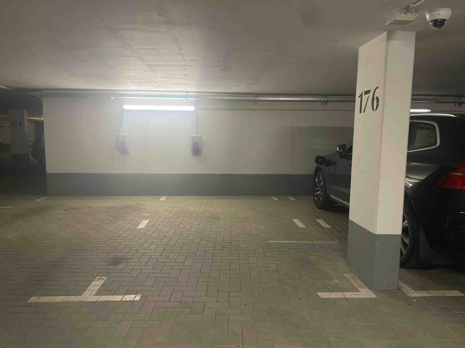 Sicherer Tiefgaragen-Parkplatz in der Nähe von Mauerpark - Lichtburgring, 13355 Berlin - Foto 1 von 1