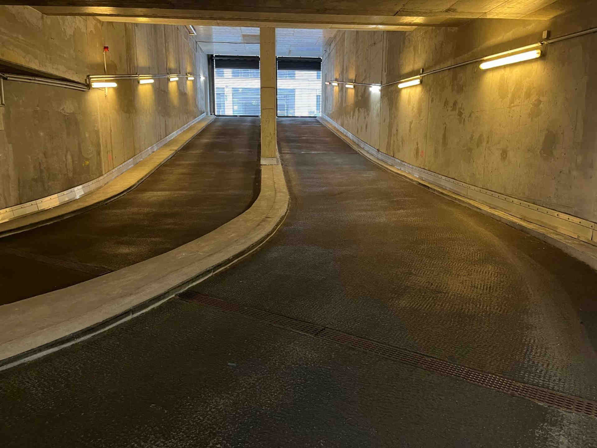 Tiefgarage in Mitte - Reinhardtstraße 30, 10117 Berlin - Reinhardtstraße, 10117 Berlin - Foto 5 von 9