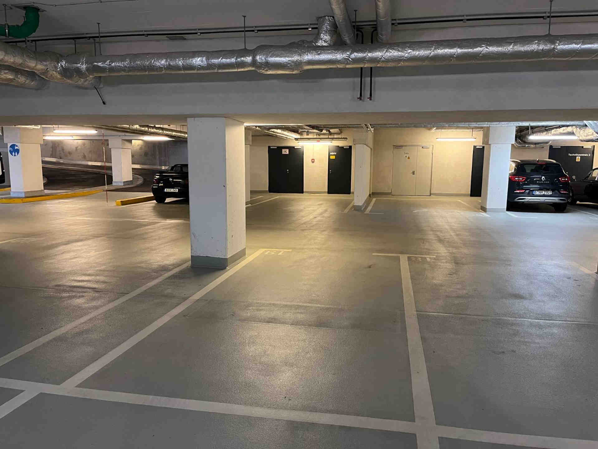 Tiefgarage in Mitte - Reinhardtstraße 30, 10117 Berlin - Reinhardtstraße, 10117 Berlin - Foto 1 von 1