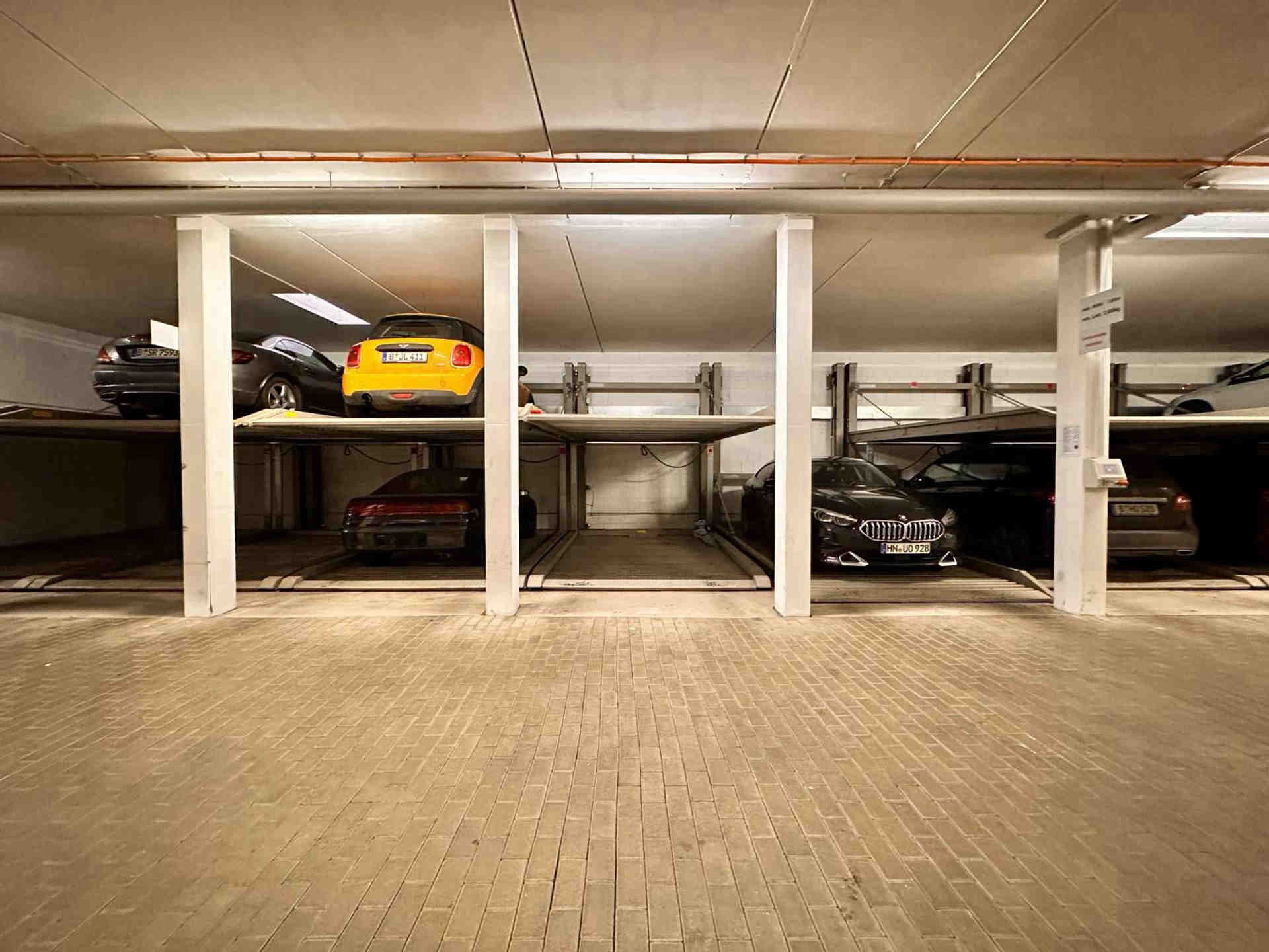 Secure underground high-tech parking near public transport - Warschauer Straße, 10243 Berlin - Photo 2 of 6