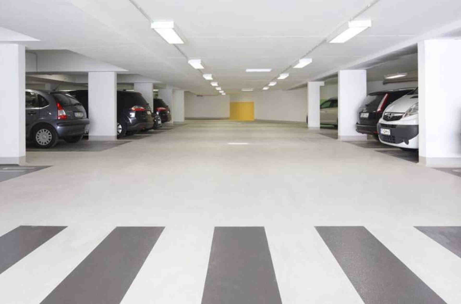 Underground parking space new building - Albrecht-Achilles-Straße, 10709 Berlin - Photo 1 of 1