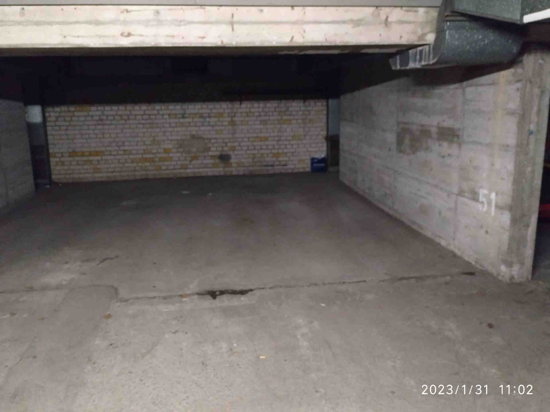 Nummerierte private Tiefgarage mit Schlüsselschalter - Arcostraße, 10587 Berlin - Foto 2 von 8