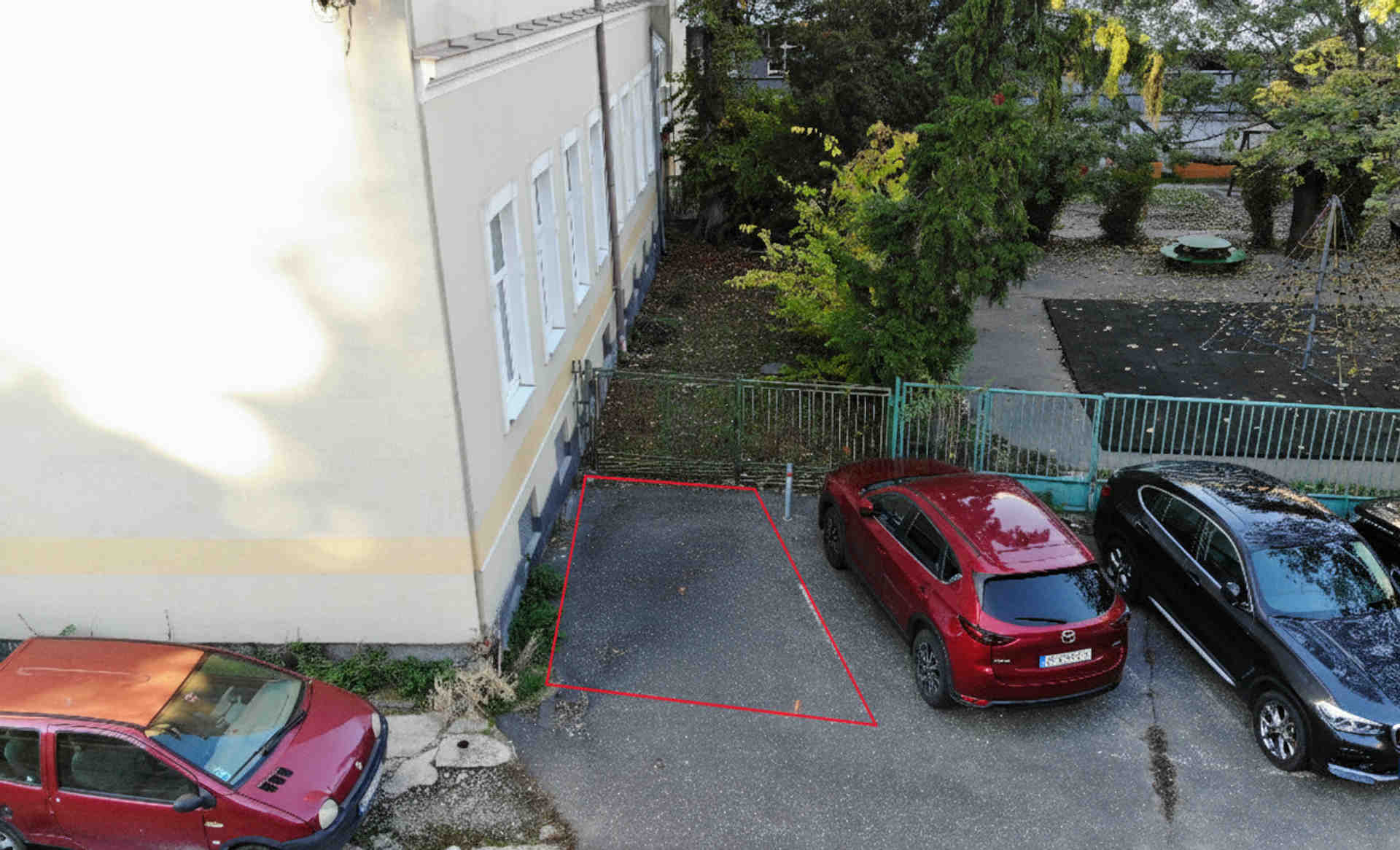 Vonkajšie parkovacie státie v Starom meste - 29. augusta, 811 07 Bratislava - Fotka 1 z 1