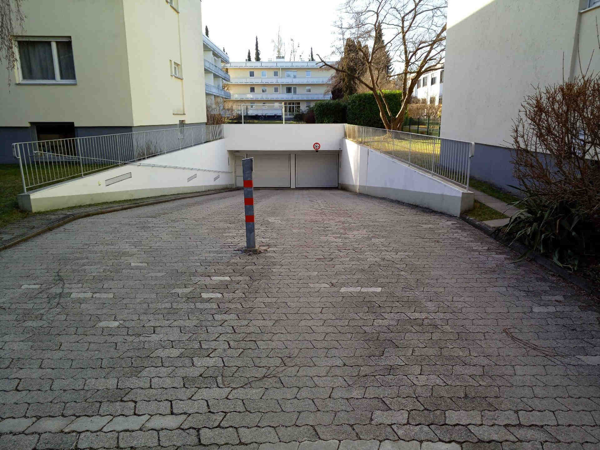 Single parking space underground parking space Munich Solln for rent - Vorhoelzerstraße, 81477 Munich - Photo 1 of 1