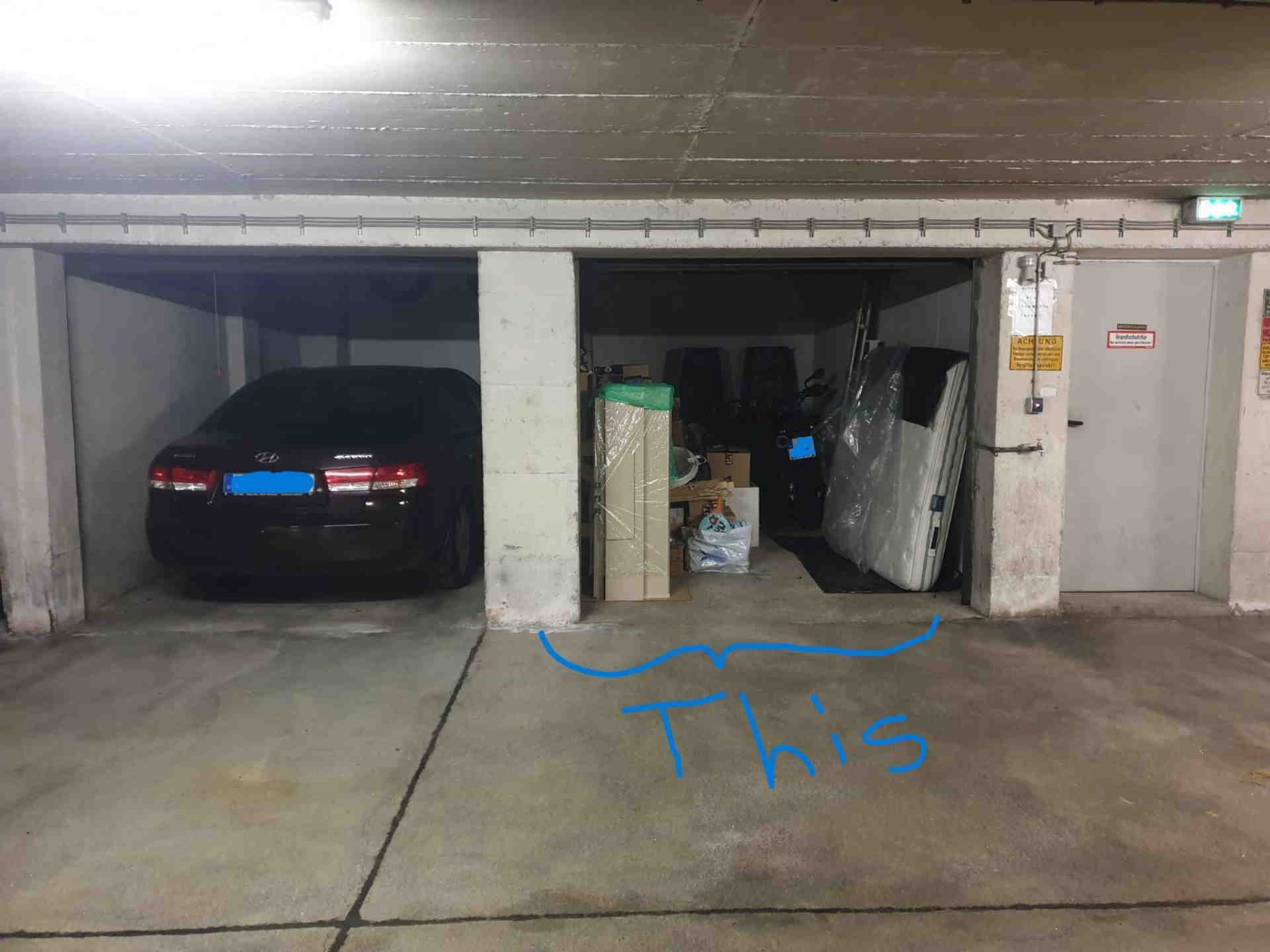 closed garage underground - Seinsheimstraße, 81245 München - Foto 2 von 4