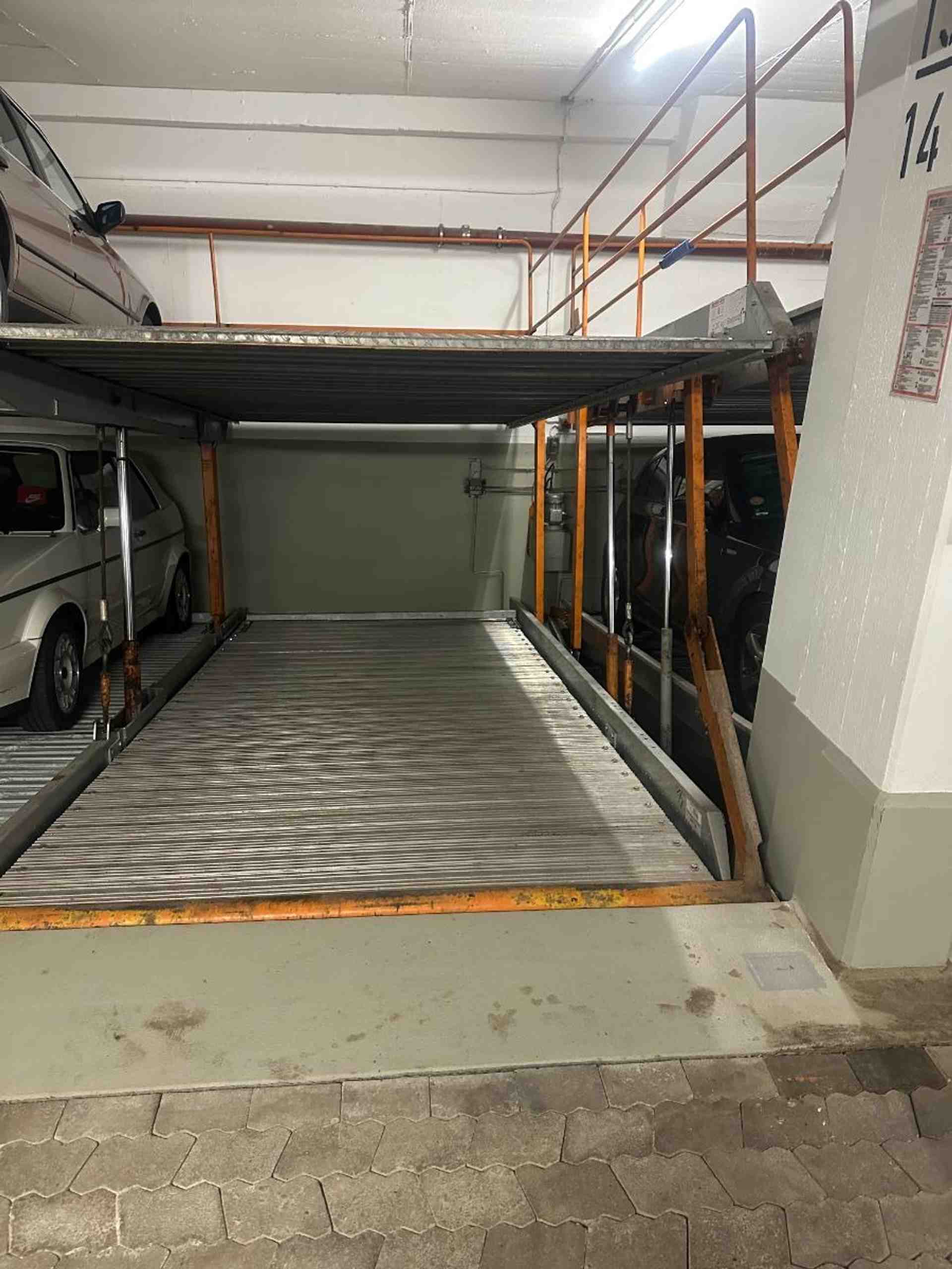 Duplex parking space for subletting / 5 min to the main station - Landwehrstraße, 80336 Munich - Photo 1 of 1