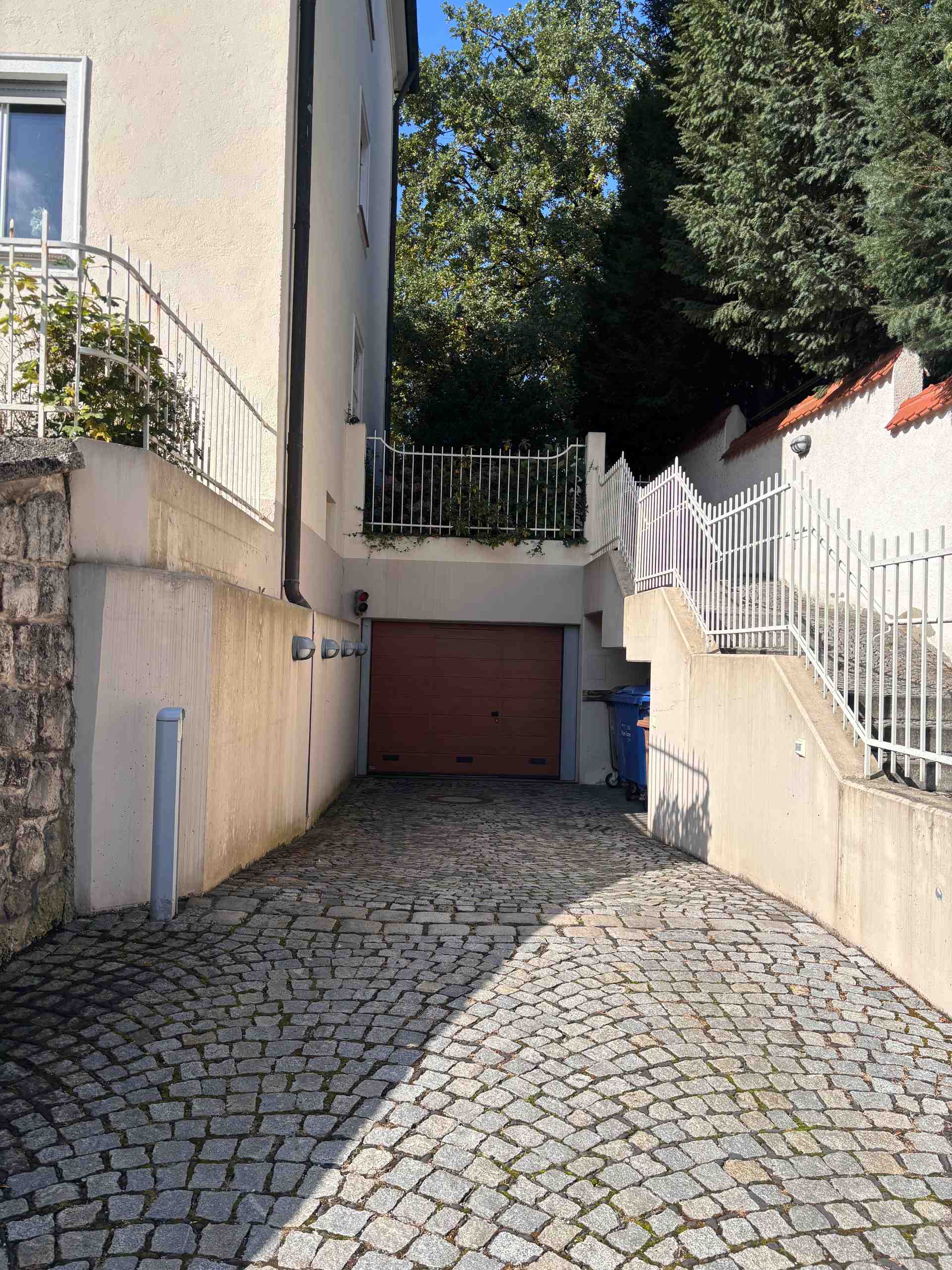 Garage parking space Biedersteinerstraße - Biedersteiner Straße, 80802 Munich - Photo 3 of 5