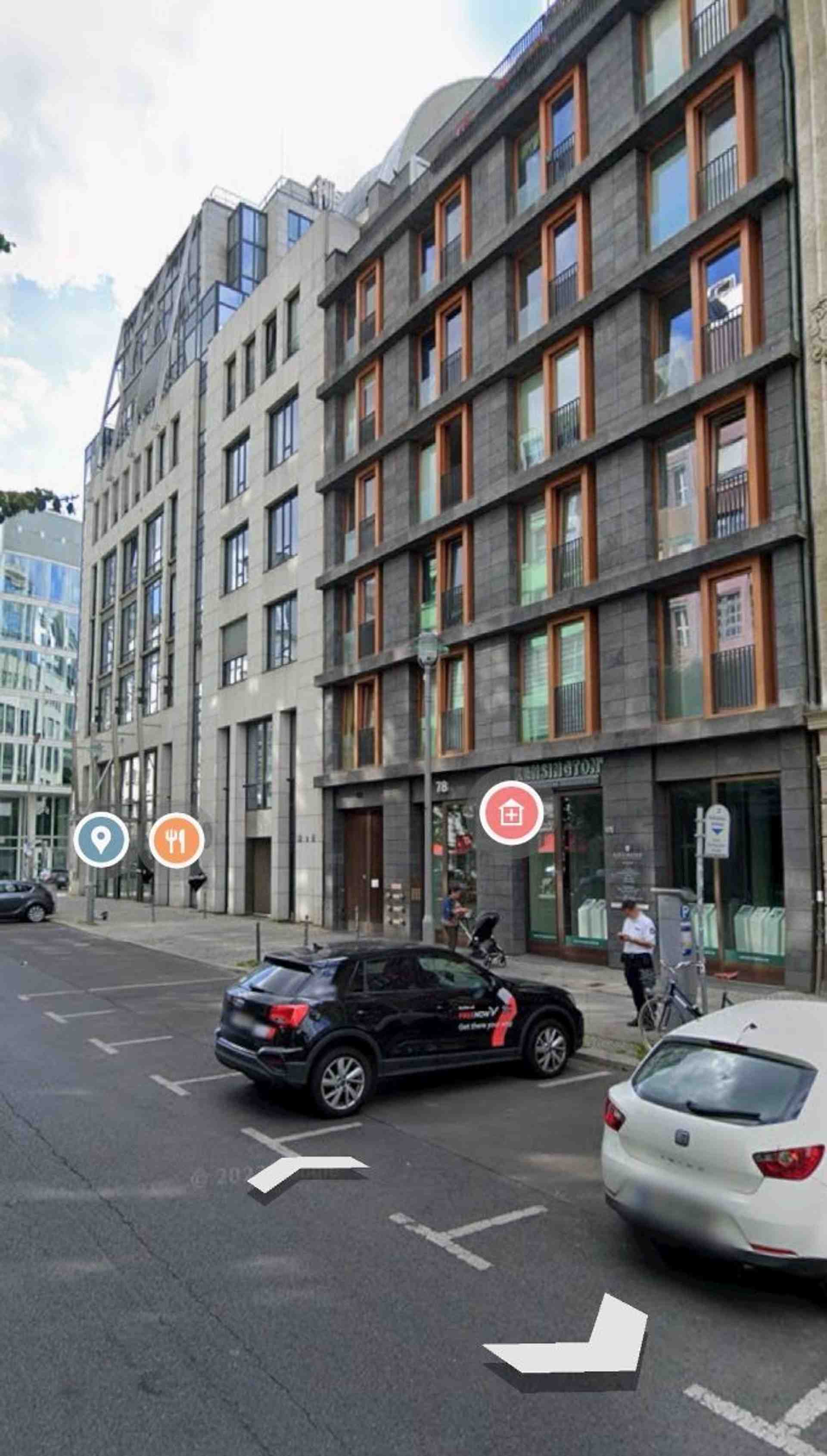 Tiefgaragenstellplatz, Charlottenstraße 78, Checkpoint Charl - Charlottenstraße, 10117 Berlin - Foto 3 von 4