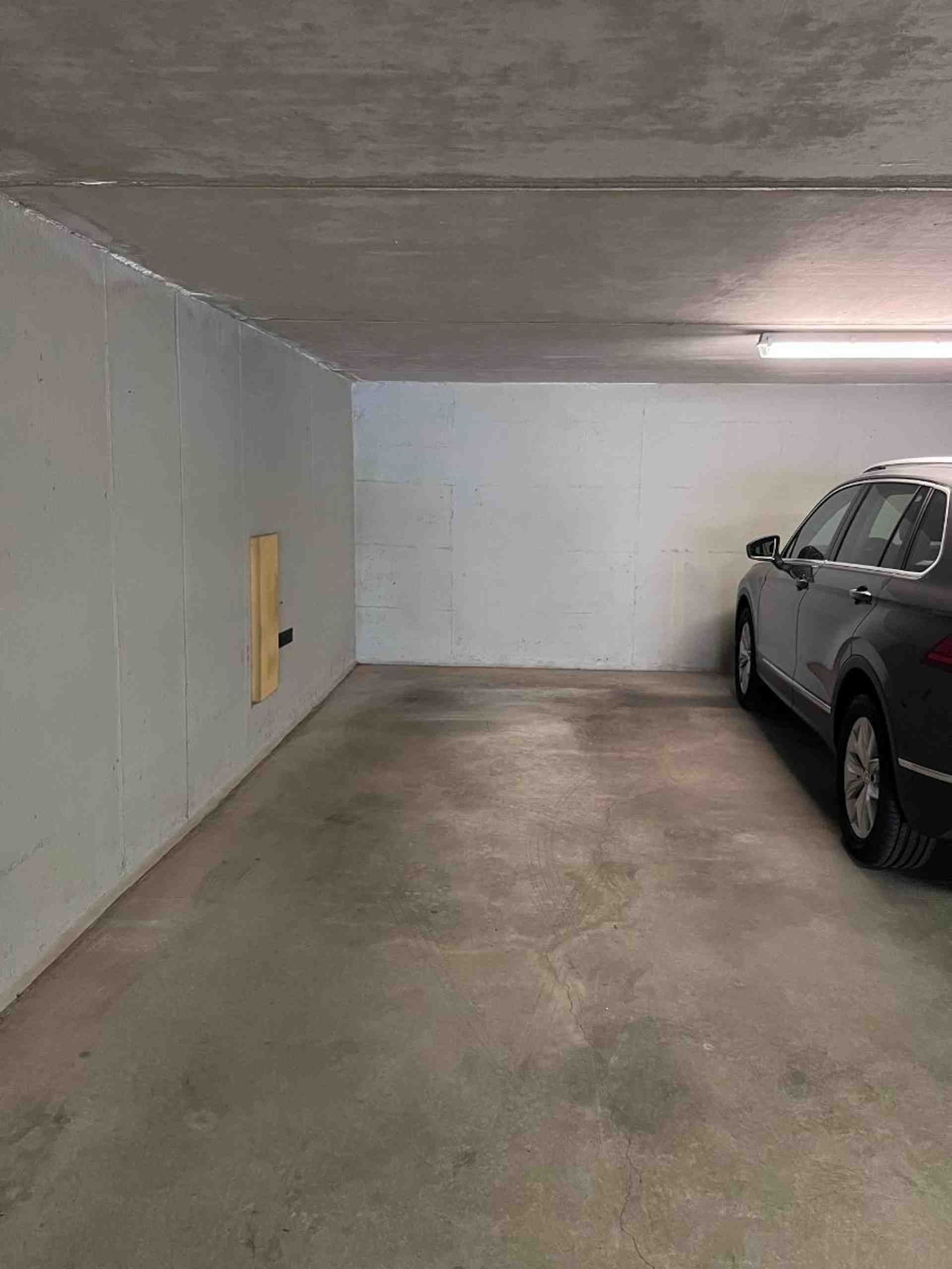Car Parking Space - Turiner Straße, 60598 Frankfurt - Fotka 1 z 1