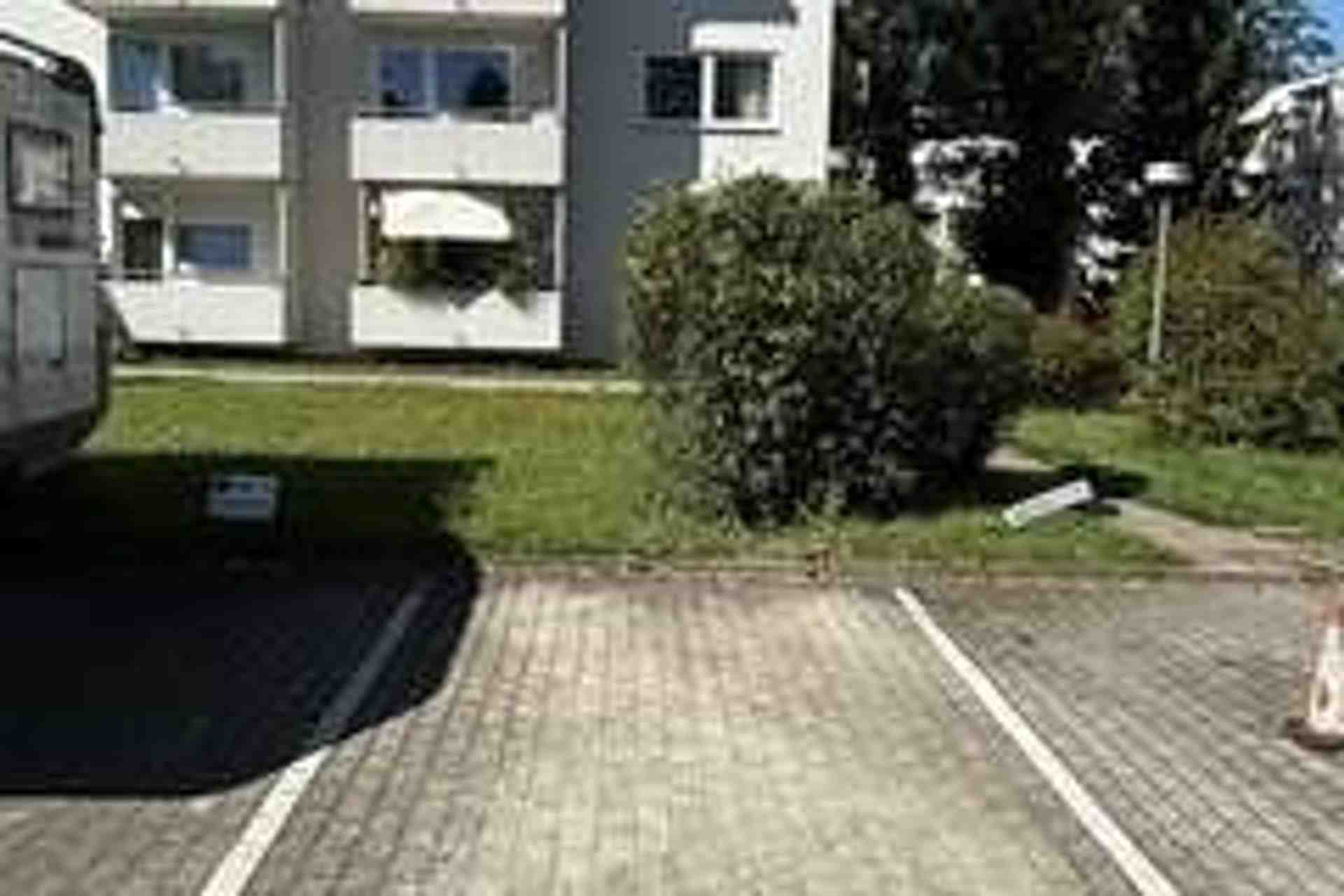 Parking space for Rent - Adlerstraße, 81827 Munich - Photo 1 of 1