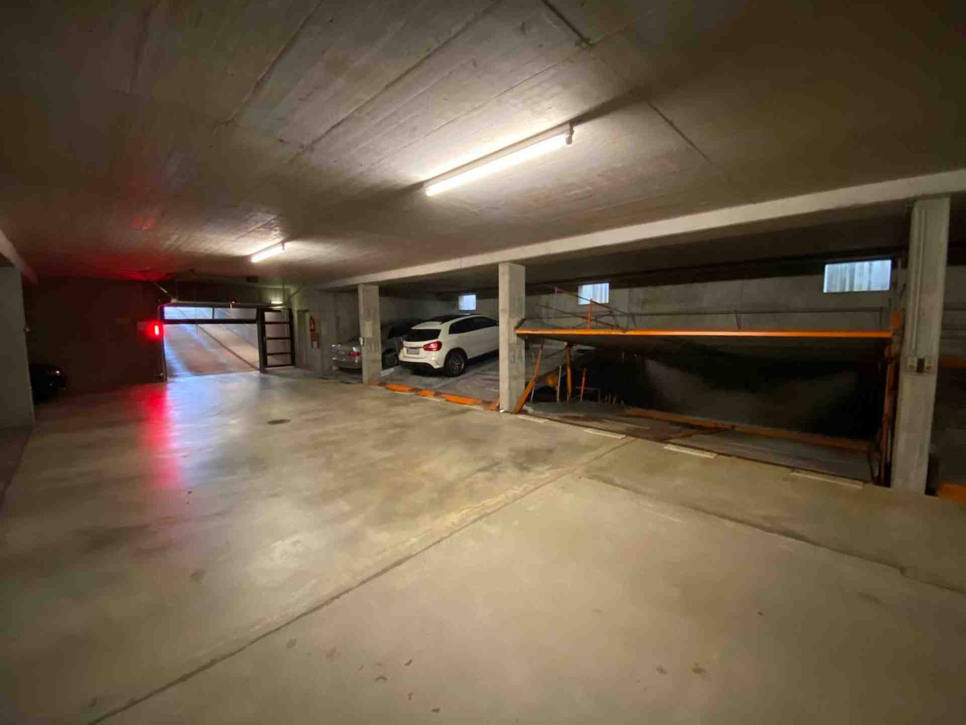 Garage / Stellplatz in München - Solln - Schuchstraße, 81477 Mníchov - Fotka 2 z 6