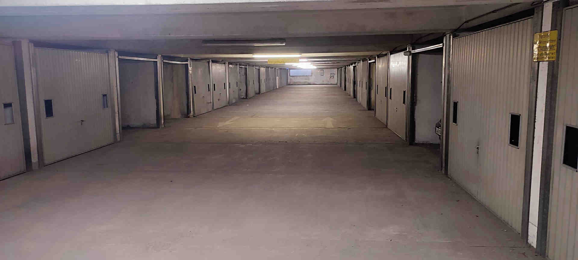 Parking Space in Porz - Josefstraße, 51143 Cologne - Photo 2 of 4