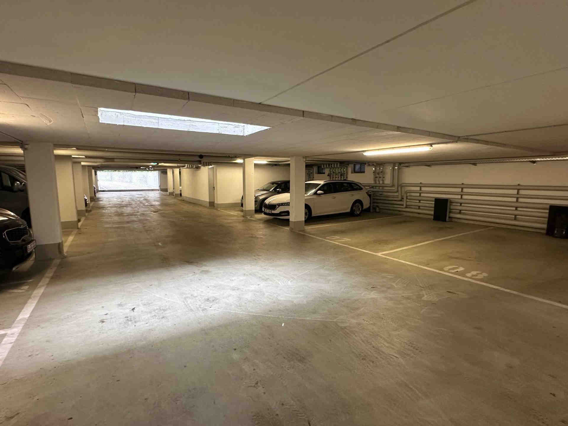 Tiefgaragenstellplatz Ernst-Reinke-Strasse 6 - Ernst-Reinke-Straße, 10369 Berlin - Foto 1 von 1