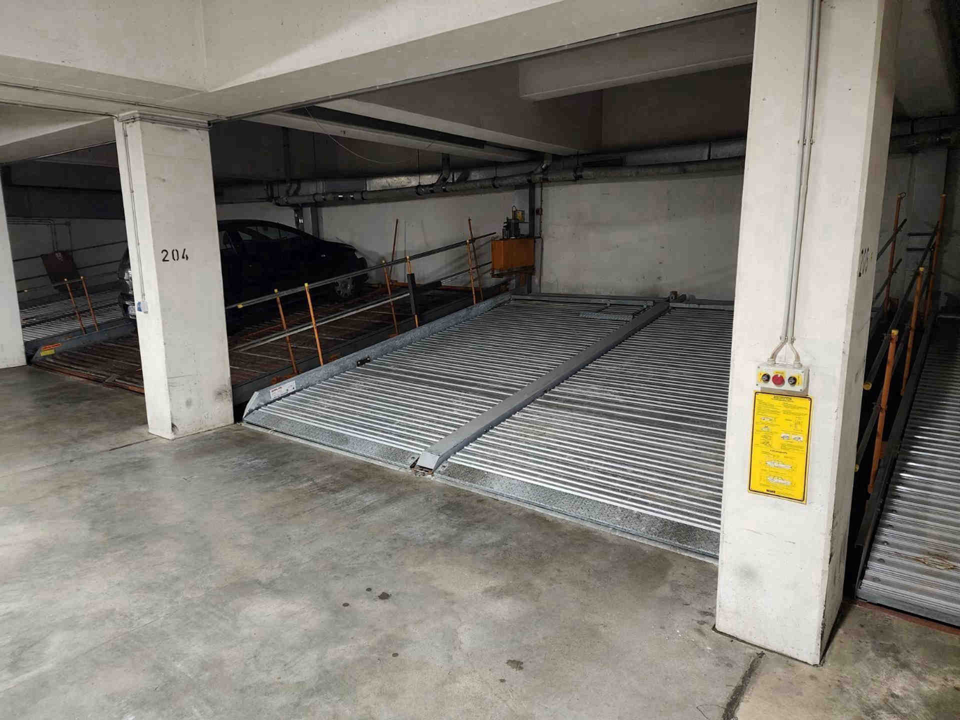 Underground douplex parking space in Schwabing-West - Schleißheimer Straße, 80809 Munich - Photo 2 of 5