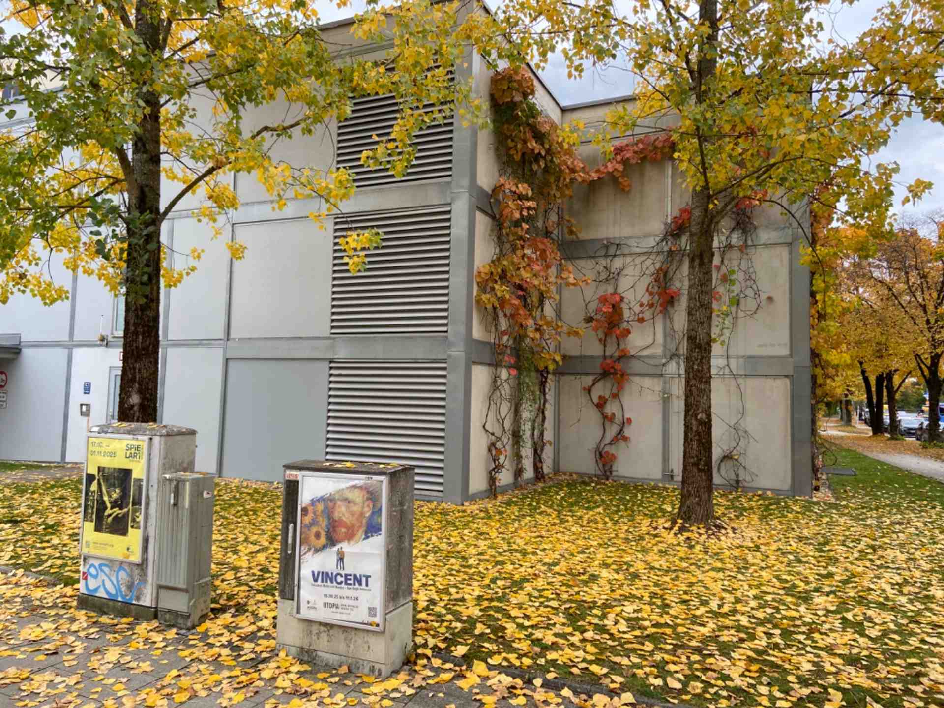 Komfortabler Garagenstellplatz im EG durchlüftet - Sankt-Wendel-Straße, 81379 München - Foto 2 von 4