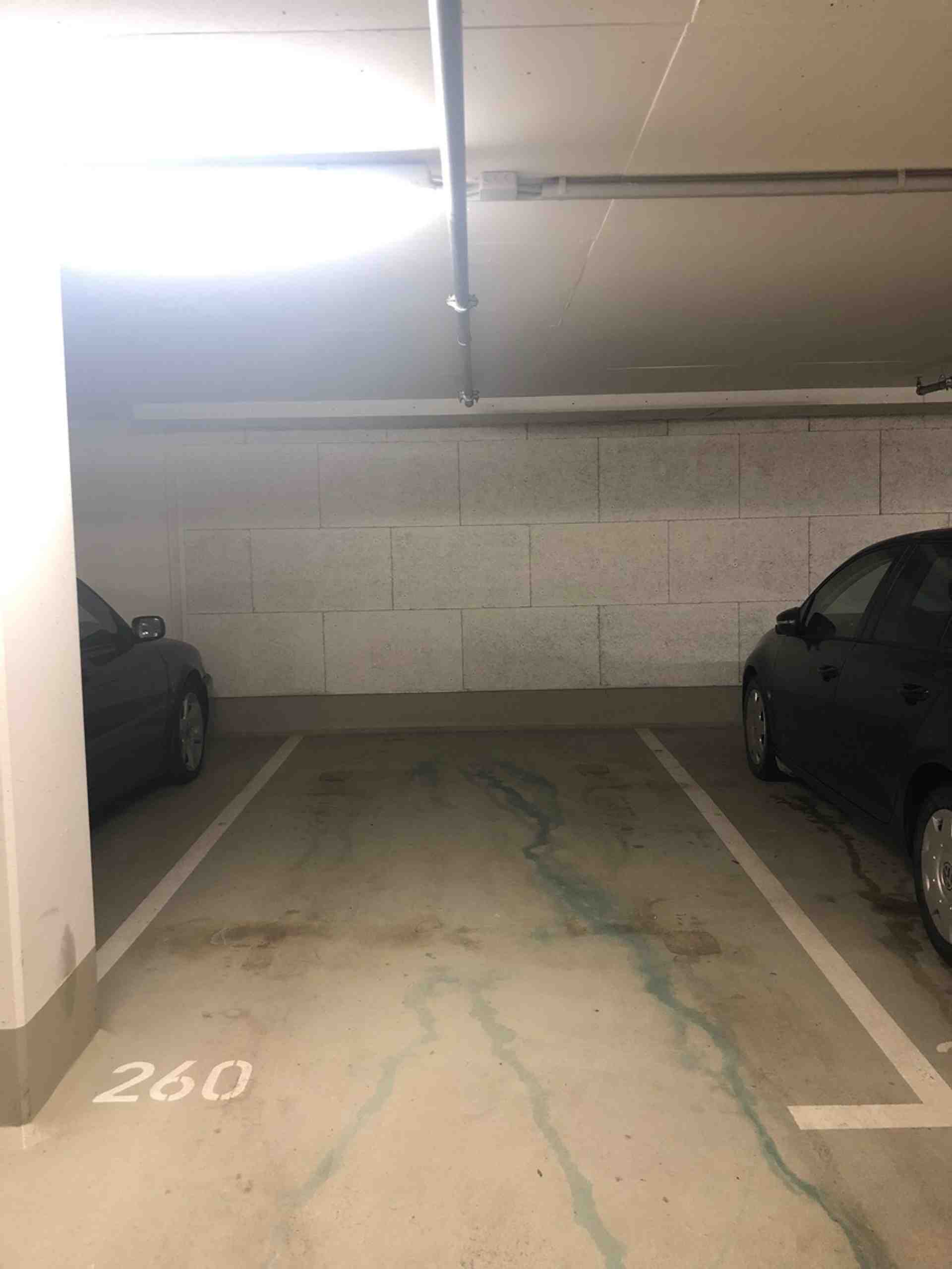 Exklusiver Tiefgaragenstellplatz in der Nähe des Münchner Hauptbahnhofs. - Philipp-Loewenfeld-Straße, 80339 München - Foto 2 von 3