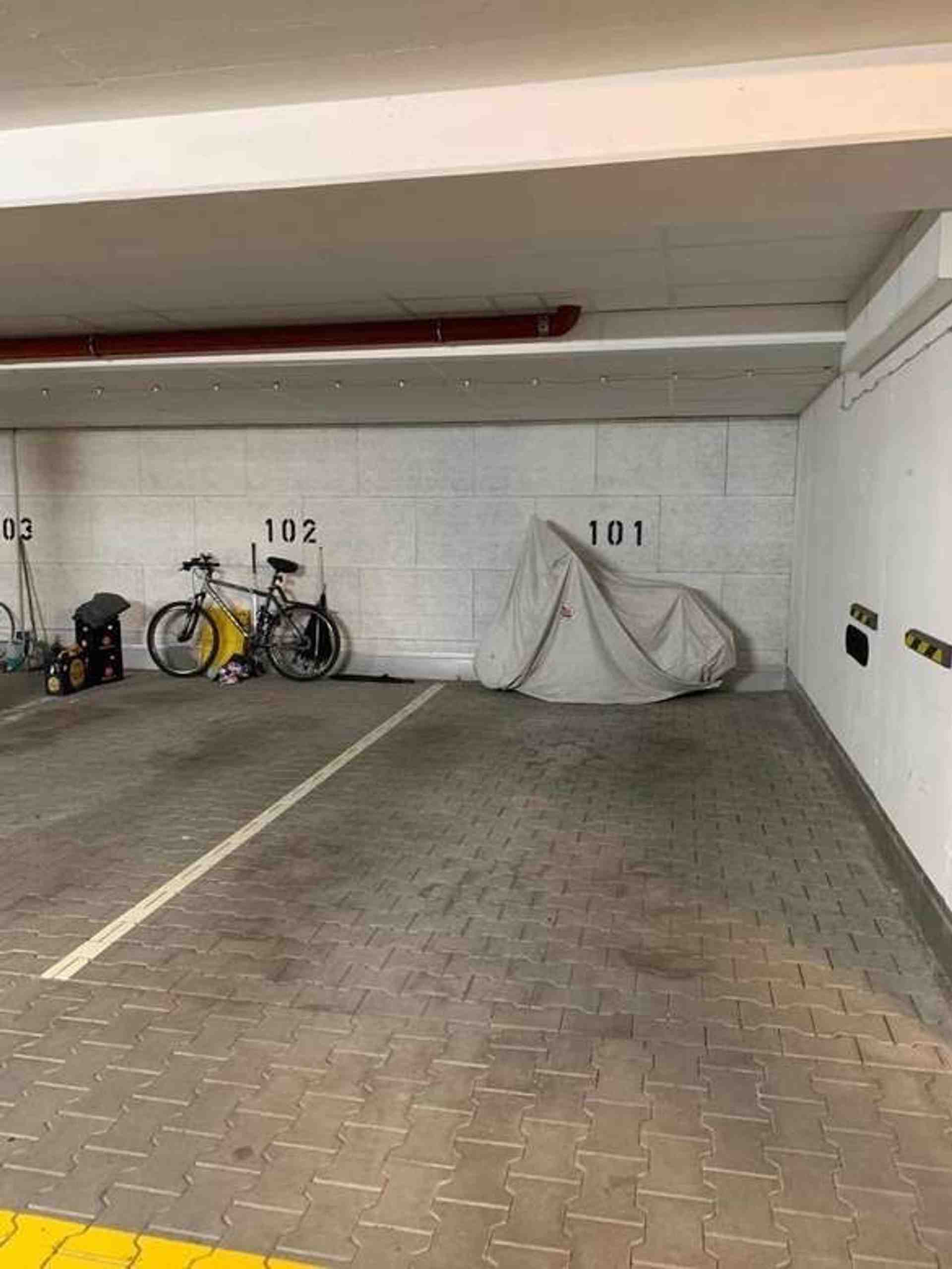 Underground parking space in the south of Munich - Heißstraße, 81369 Munich - Photo 1 of 1