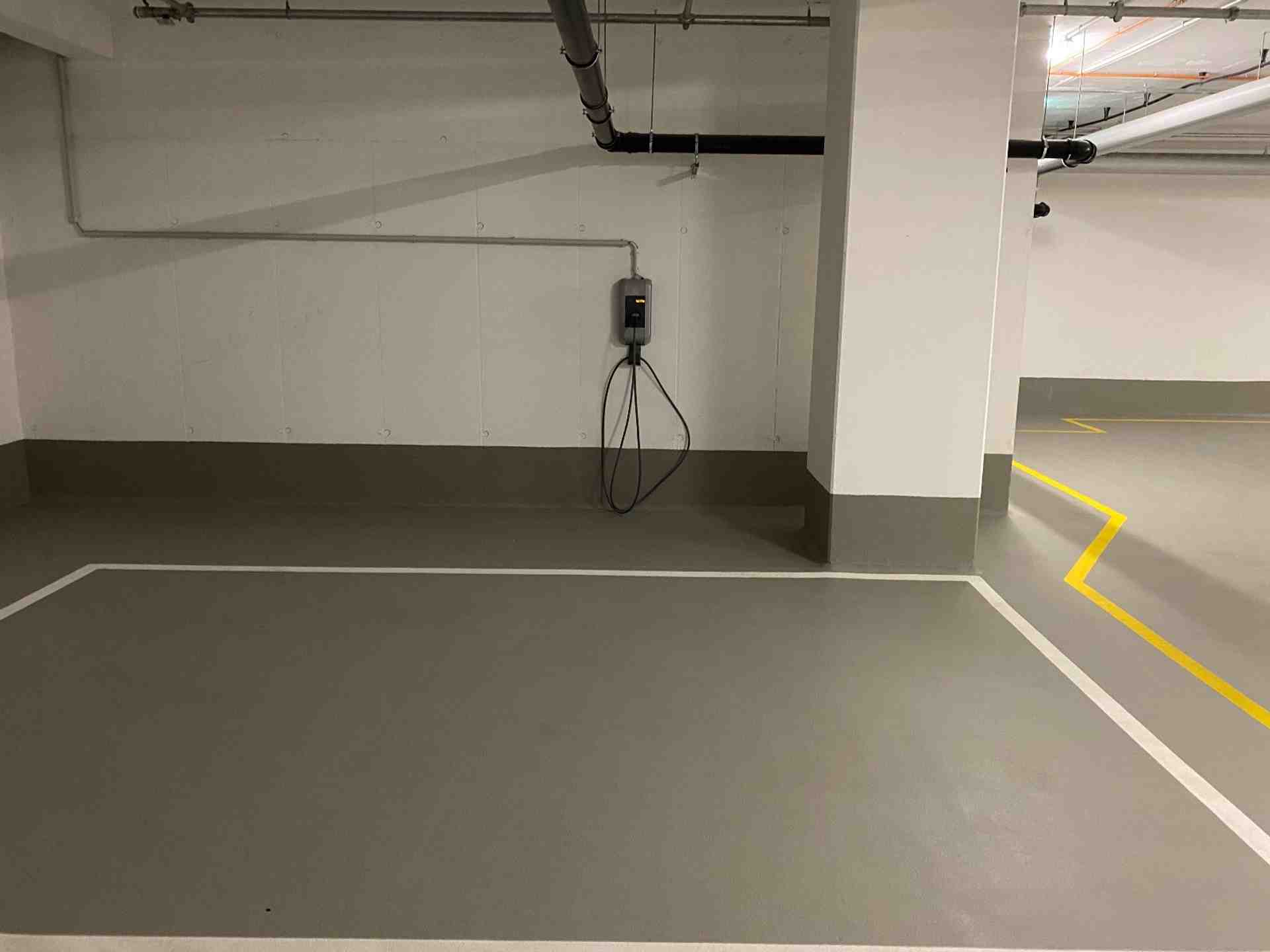 XXL Tiefgaragenparkplatz mit E-Ladestation (11KW) - Niddastraße, 60329 Frankfurt am Main - Foto 4 von 6